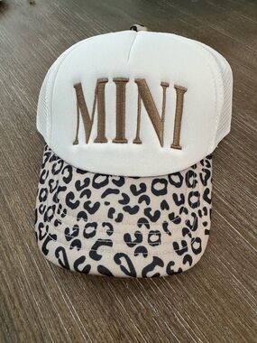 Kids Leopard Print Trucker Hat - White and Brown